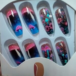 Press on nails blue pink mushrooms set